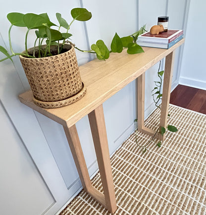 Entry Table - Tasmanian Oak (1000mm)